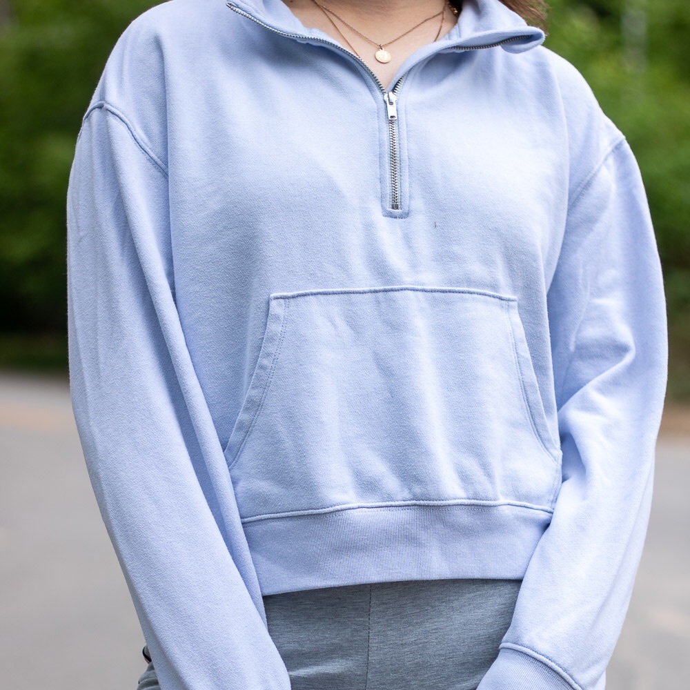 American eagle 3/4 zip pull over with pockets